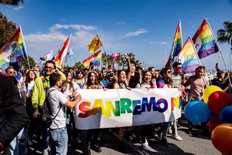 incontri gay sanremo|Bar Gay a Sanremo